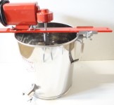 R�hrstation montiert am Topf